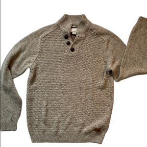 Twisted Yarn Knitwear Sweater